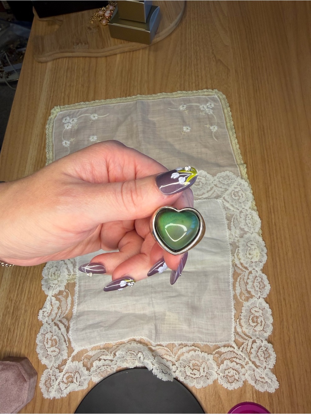 Ultra rare Avon Heart-Shaped mood Ring sz 8.75 - Picture 12 of 12